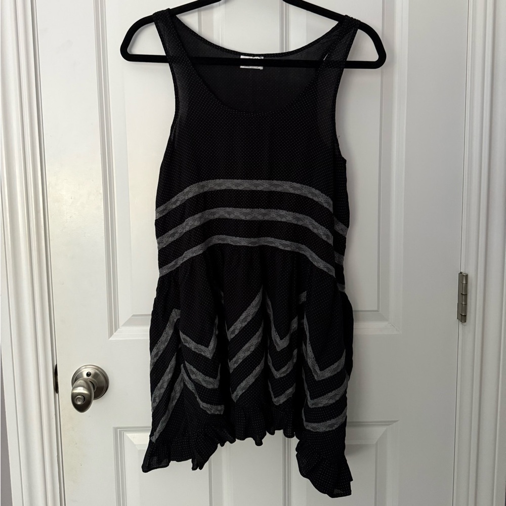 Free People | Light Weight Black & Grey Dress